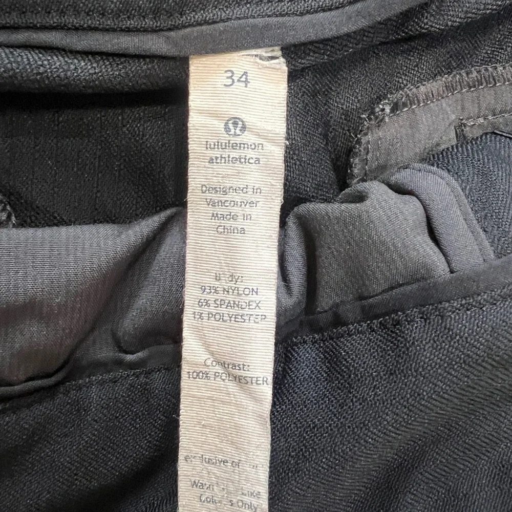 Lululemon Commission ABC 5 Pocket Warpstreme Black Pants Waist 34‎ Length 43